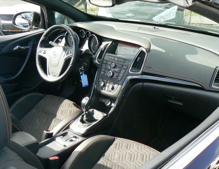 Opel Cascada Kabriolet 1,4 l 103 kw