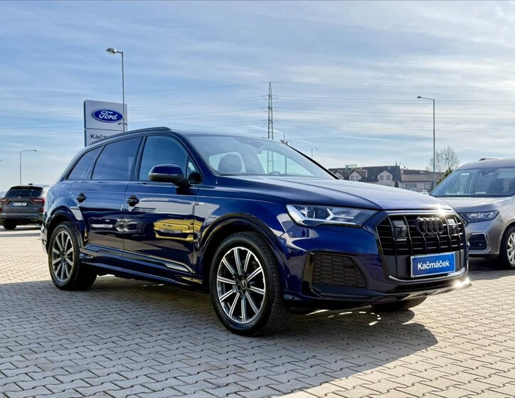 Audi Q7 SUV / Terénní 3,0 l 210 kw