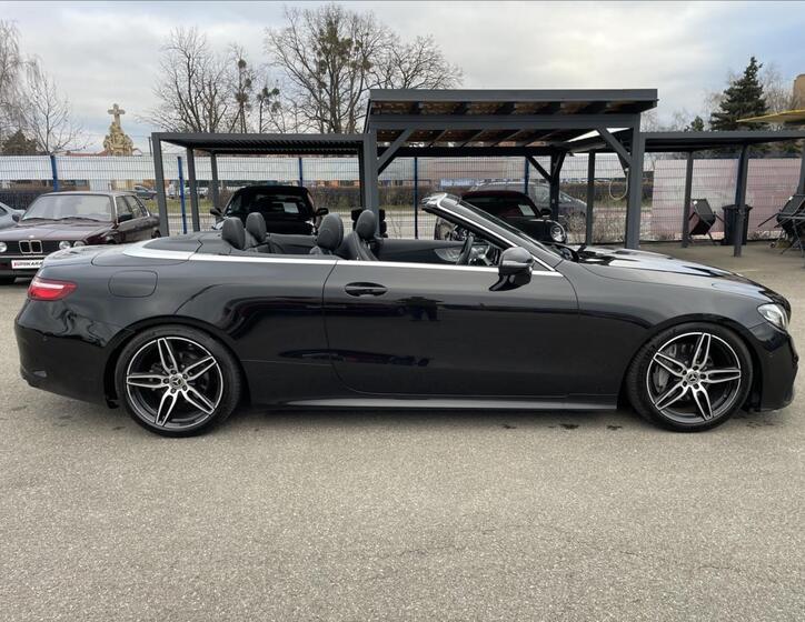 Mercedes-Benz Třídy E 7