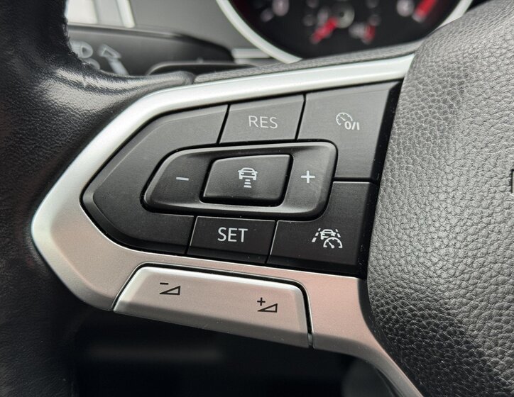 Volkswagen Passat Kombi 2,0 l 140 kw