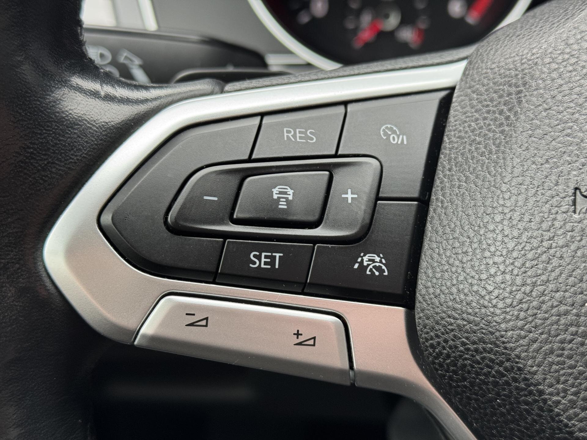 Volkswagen Passat Kombi 2,0 l 140 kw