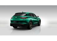 Alfa Romeo Stelvio 4