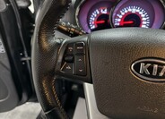 KIA Sorento 12