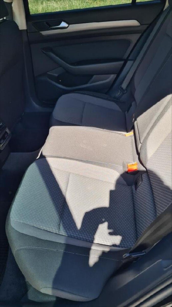 Volkswagen Passat Kombi 0,0 110 kw