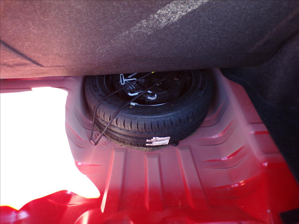 Renault Thalia Sedan / Limuzína 1,1 l 55 kw