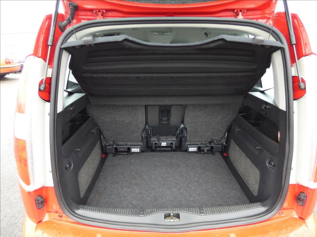 Škoda Roomster MPV 1,9 l 77 kw