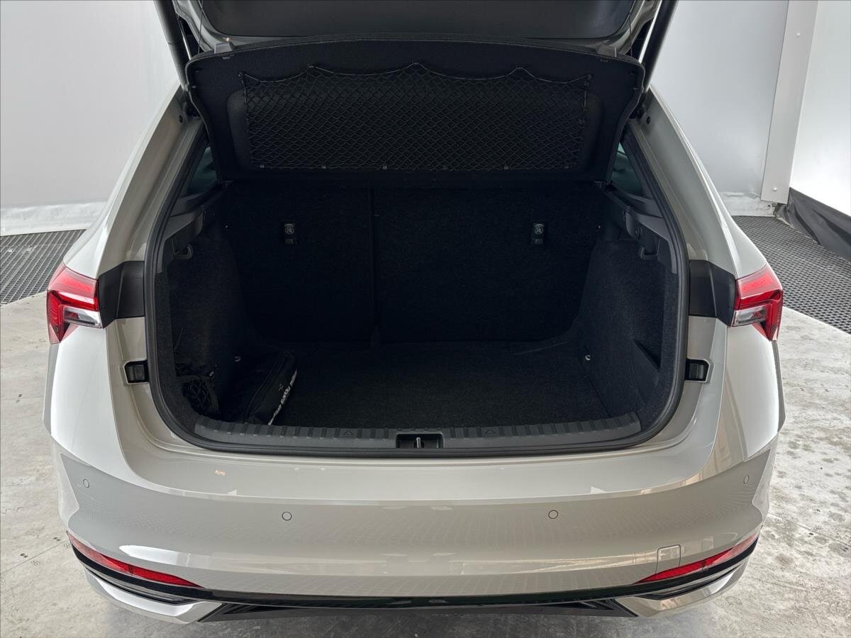 Škoda Scala Hatchback 1,5 l 110 kw