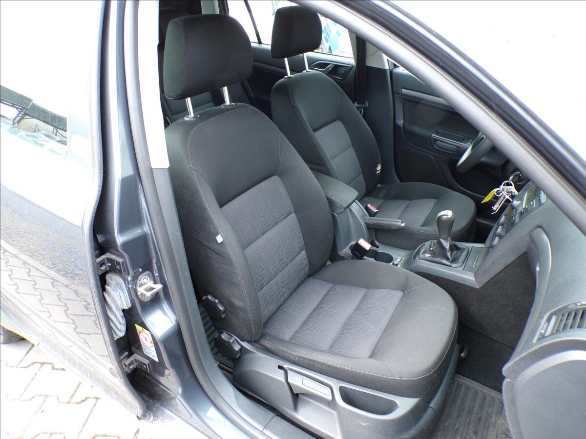 Škoda Octavia Kombi 2,0 l 103 kw