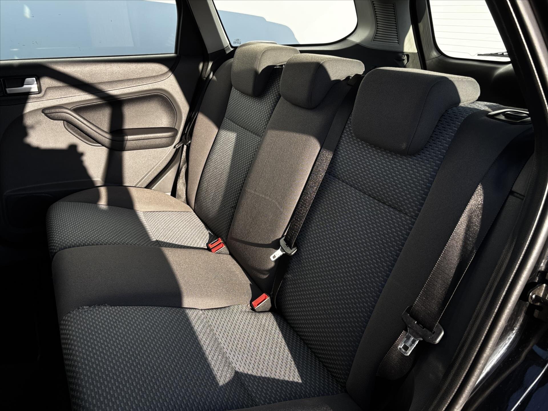 Ford Focus Kombi 1,6 l 74 kw