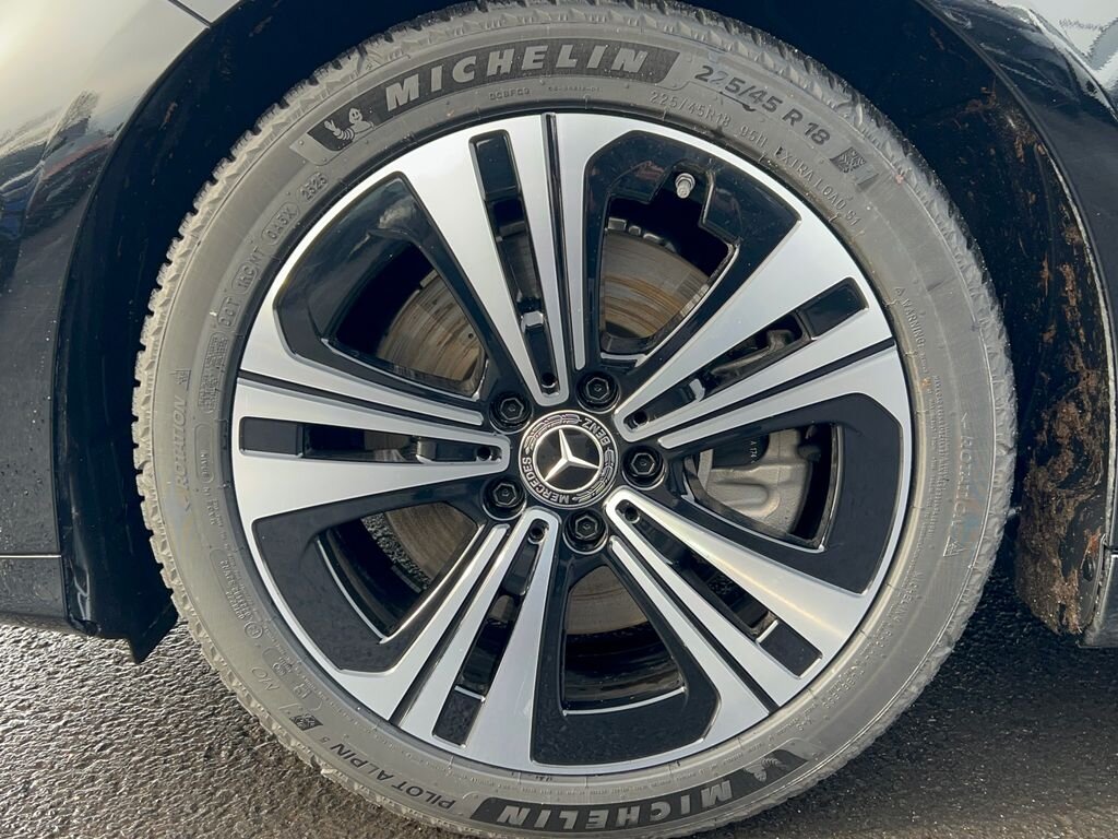 Mercedes-Benz CLA Kupé 0,0 200 kw