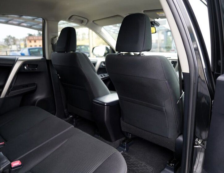 Toyota RAV4 SUV / Terénní 2,0 l 91 kw