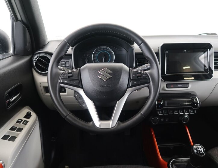 Suzuki Ignis SUV 1,2 l 66 kw