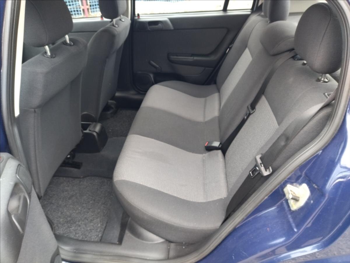 Opel Astra Hatchback 1,4 l 66 kw