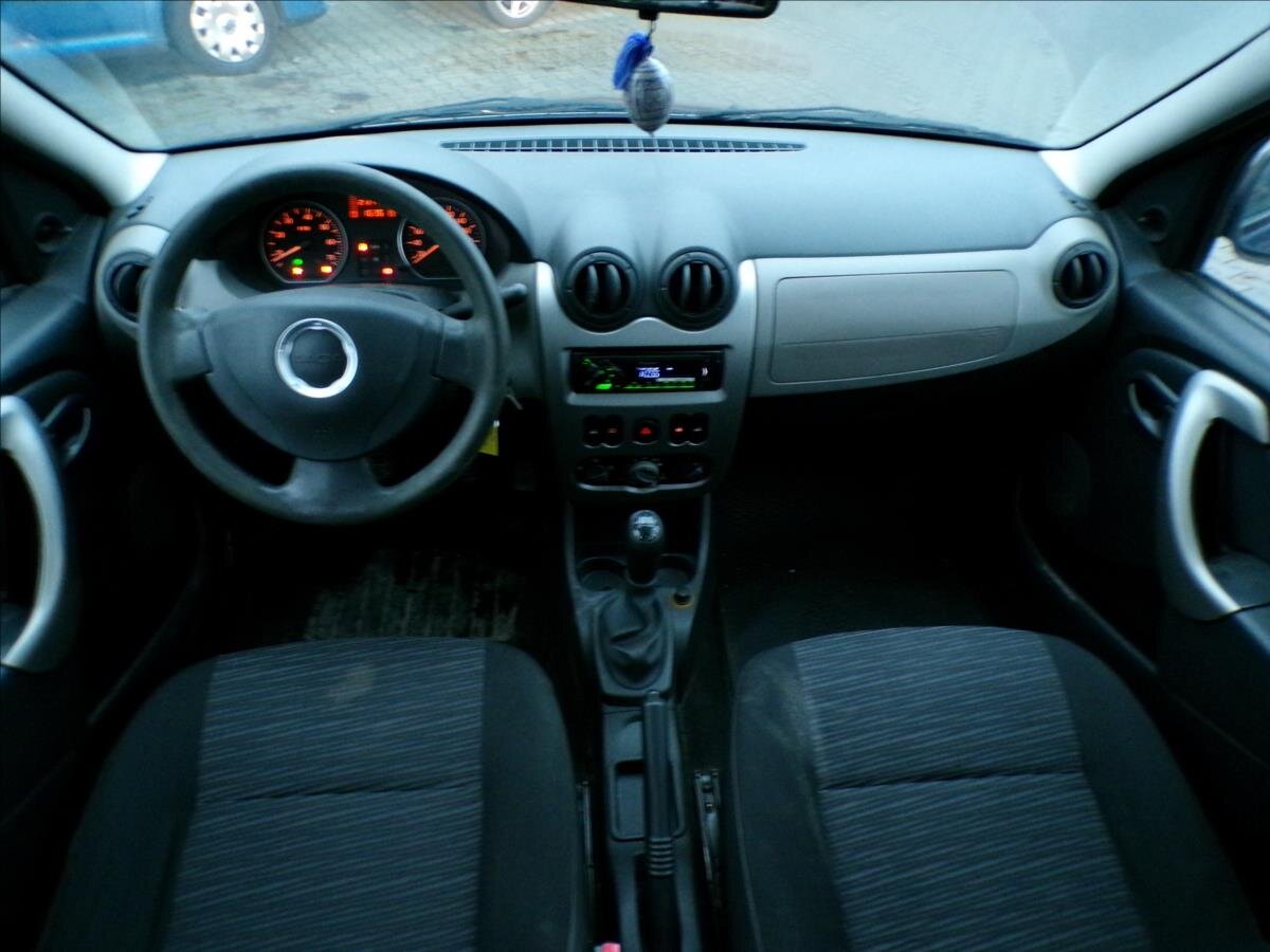 Dacia Logan Sedan / Limuzína 1,4 l 55 kw