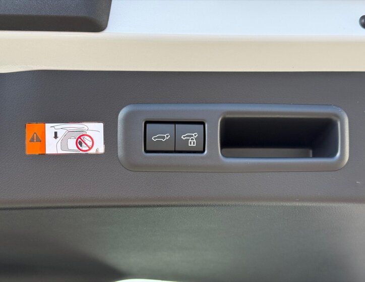 Lexus LBX SUV 1,5 l 67 kw