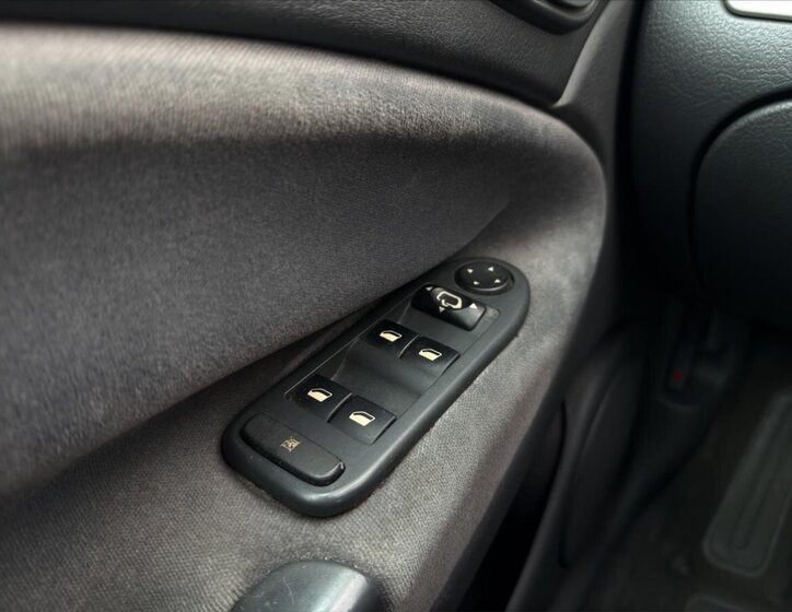 Citroën C5 Sedan / Limuzína 1,6 l 80 kw