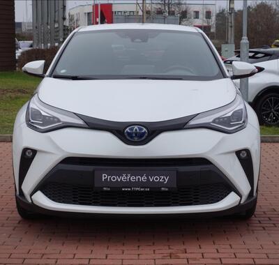 Toyota C-HR 2