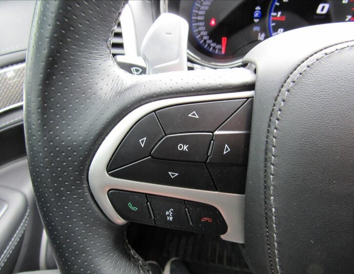 Jeep Grand Cherokee SUV / Terénní 6,2 l 527 kw