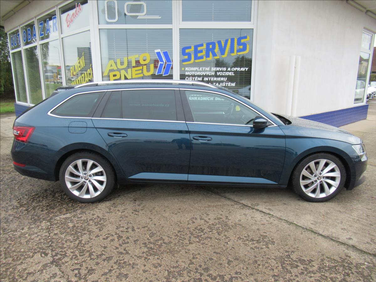 Škoda Superb Kombi 2,0 l 140 kw