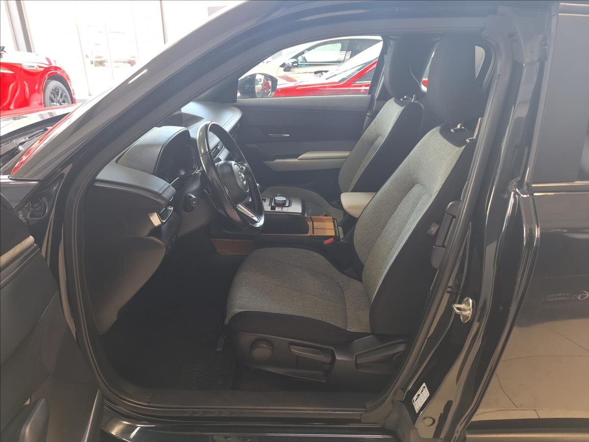 Mazda MX-30 SUV / Terénní 0,0 107 kw