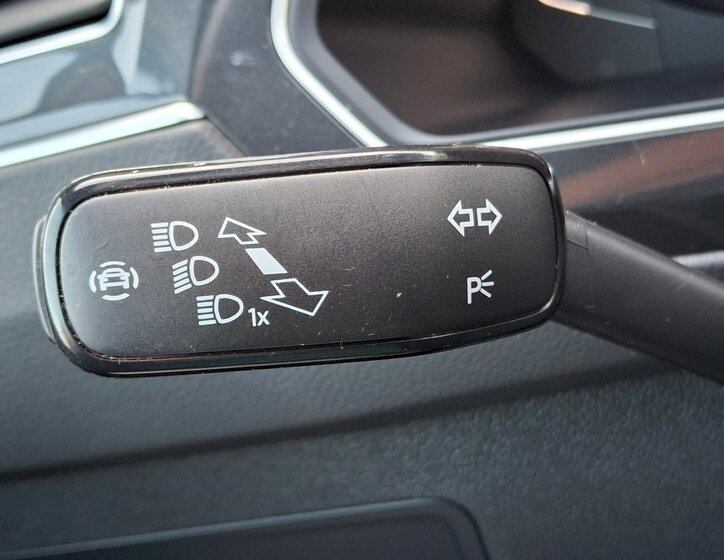 Volkswagen Tiguan SUV / Terénní 2,0 l 180 kw