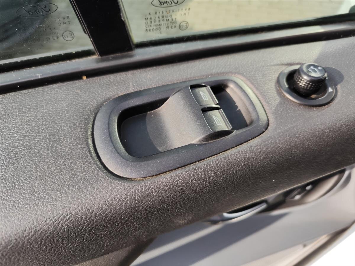 Ford Transit Custom Kombi 2,2 l 92 kw