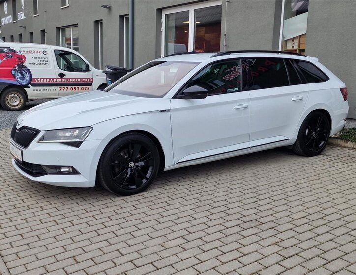 Škoda Superb Kombi 2,0 l 110 kw