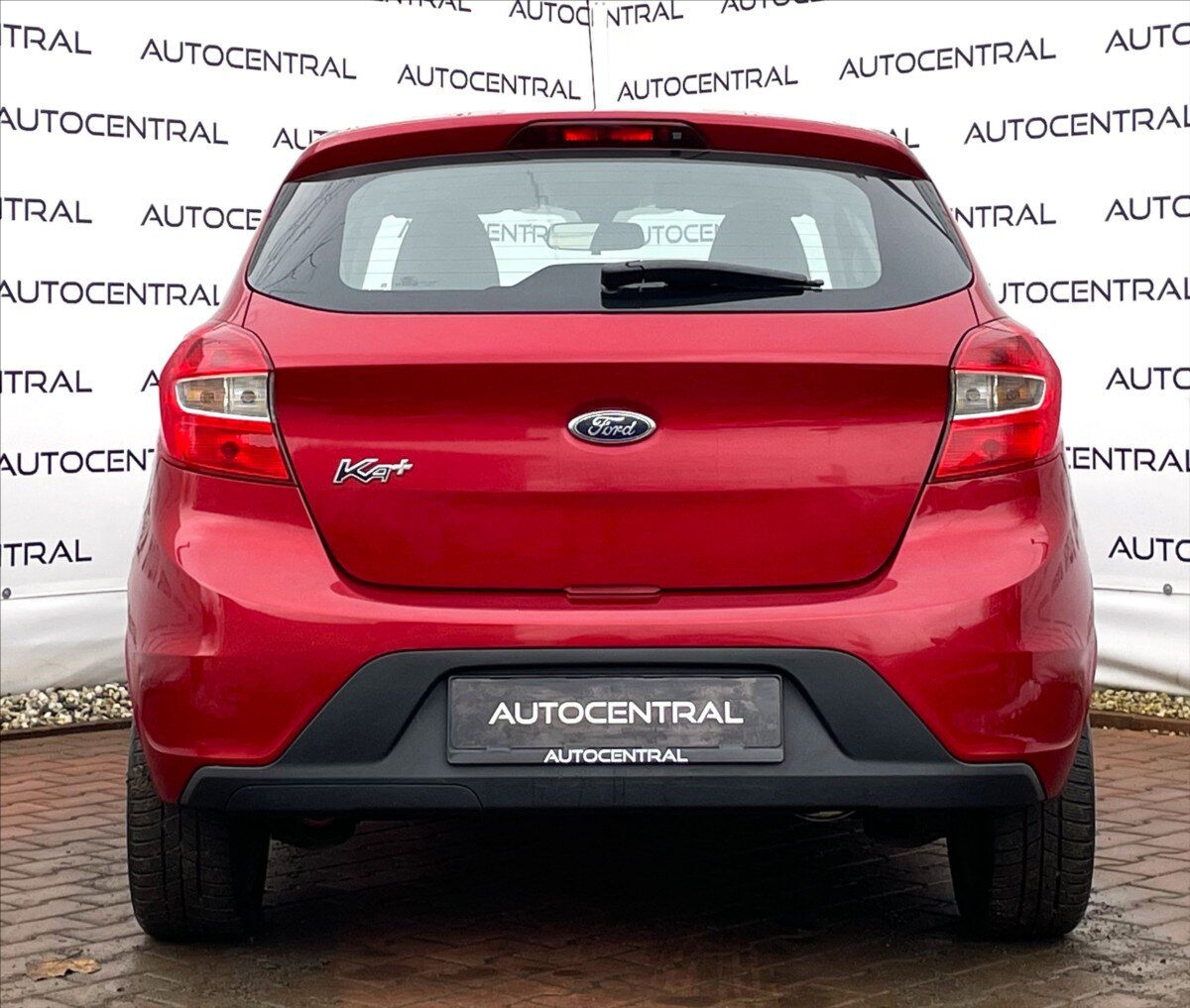 Ford KA PLUS Hatchback 1,2 l 63 kw