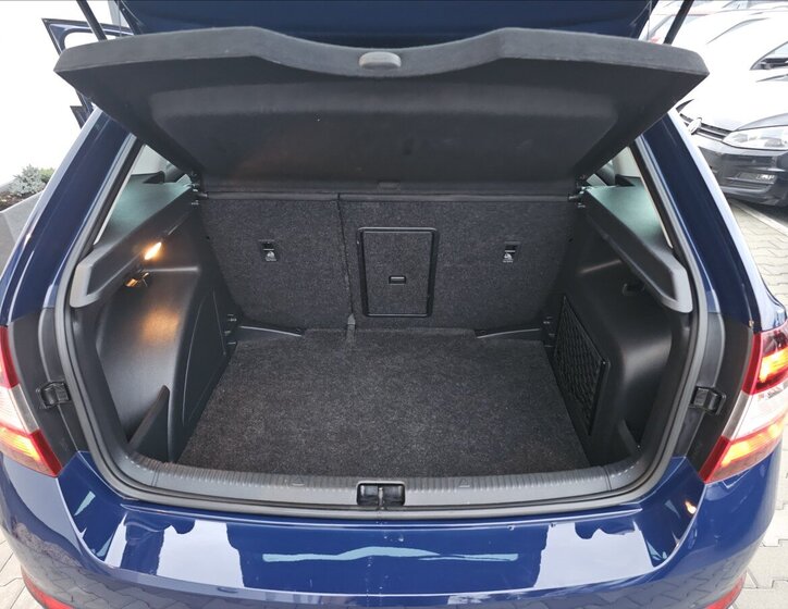 Škoda Rapid Hatchback 999,0 81 kw