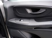 Mercedes-Benz Vito 18
