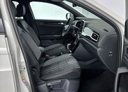 Volkswagen T-Roc SUV / Terénní 1,5 l 110 kw