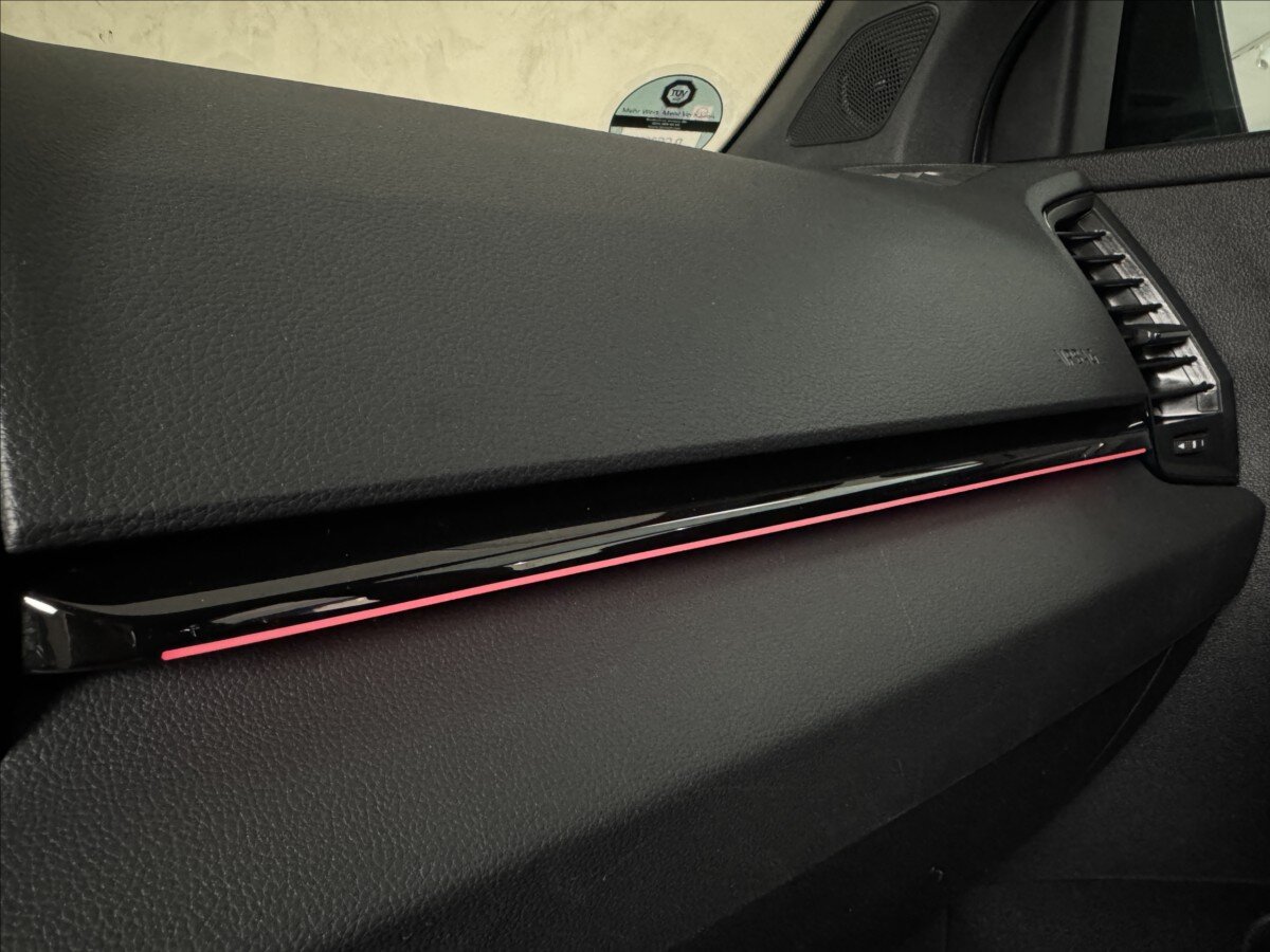 Škoda Karoq SUV / Terénní 2,0 l 110 kw