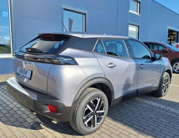 Peugeot 2008 7