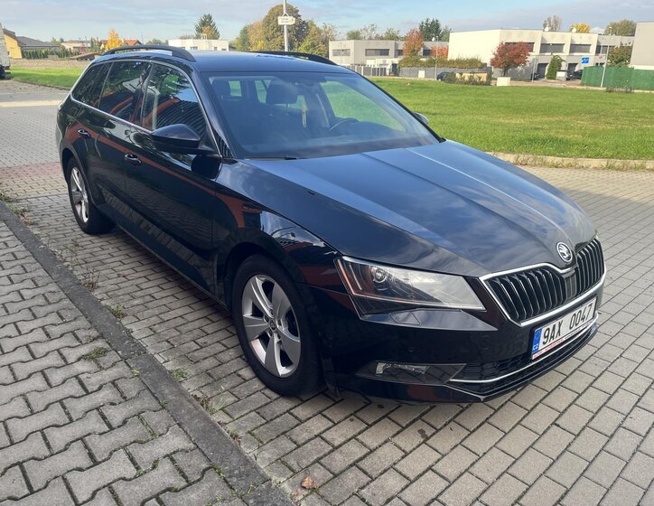 Škoda Superb Kombi 2,0 l 110 kw