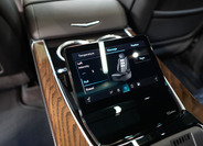 Cadillac Escalade 46