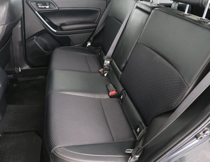 Subaru Forester SUV / Terénní 2,0 l 110 kw