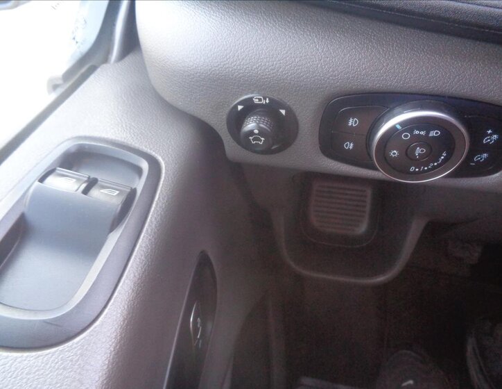 Ford Transit Ostatní 2,0 l 96 kw