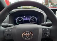 Toyota C-HR Hatchback 1,8 l 103 kw