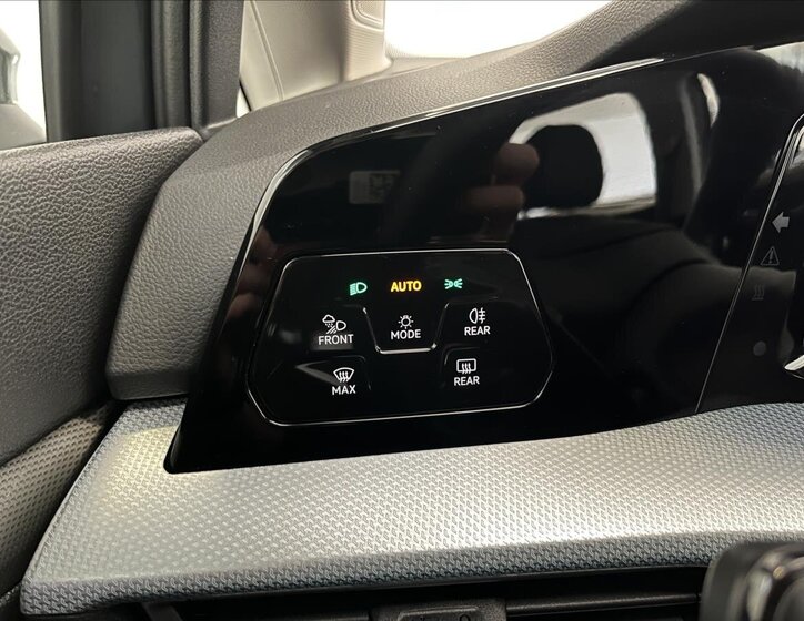 Volkswagen Golf Kombi 1,5 l 110 kw
