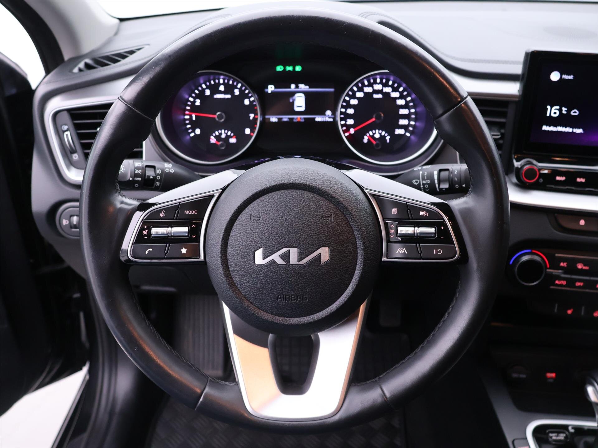 KIA Ceed Hatchback 1,5 l 118 kw