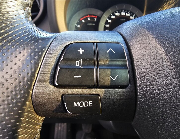 Toyota RAV4 Kombi 2,2 l 110 kw