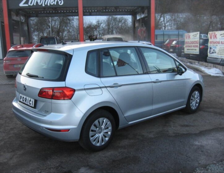 Volkswagen Golf Sportsvan Kombi 1,2 l 63 kw