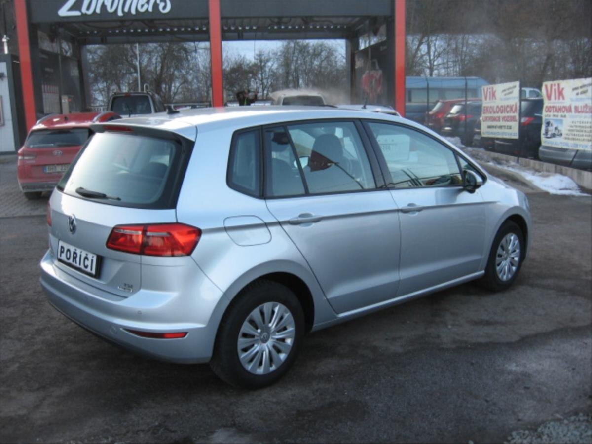 Volkswagen Golf Sportsvan Kombi 1,2 l 63 kw