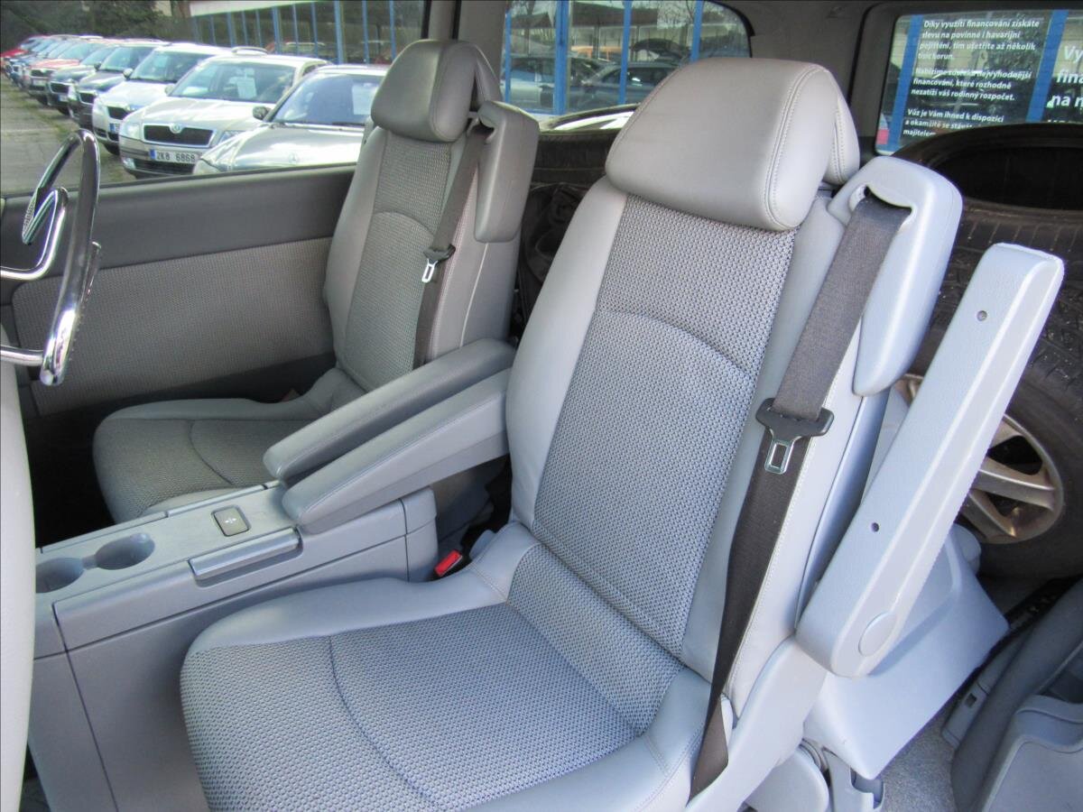 Mercedes-Benz Viano Kombi 3,0 l 150 kw