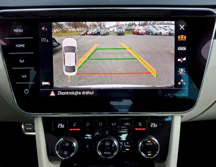 Škoda Superb Sedan / Limuzína 2,0 l 206 kw