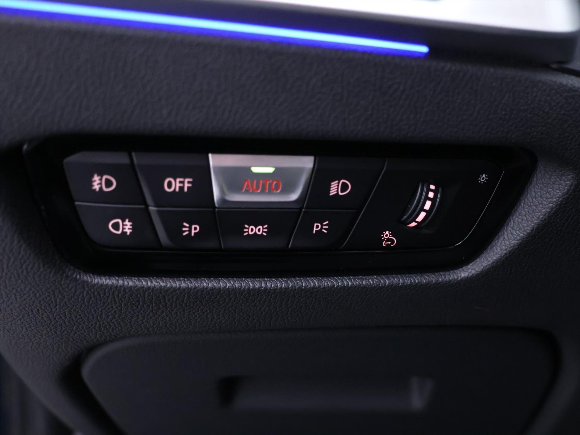 BMW Řada 3 Sedan / Limuzína 3,0 l 195 kw