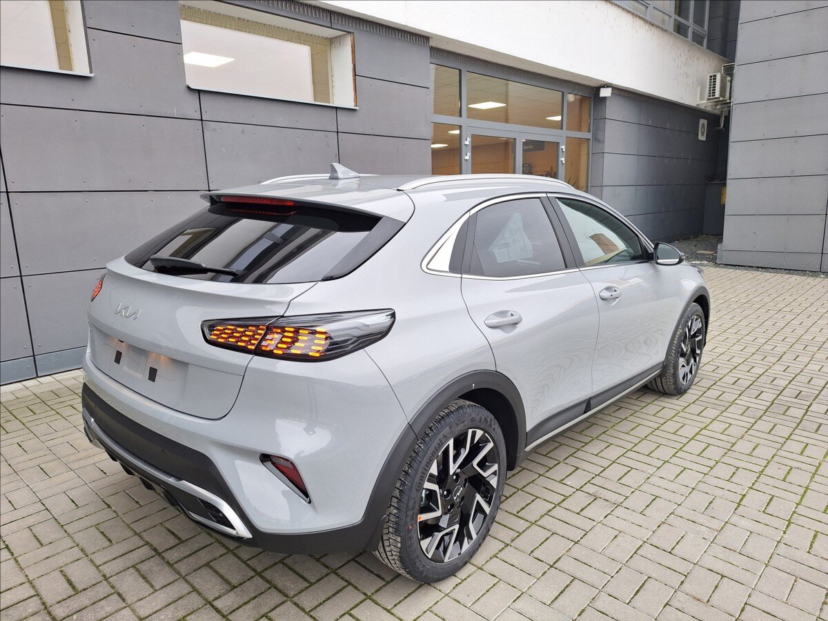 KIA XCeed SUV 1,6 l 110 kw