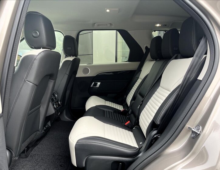 Land Rover Discovery SUV / Terénní 3,0 l 184 kw