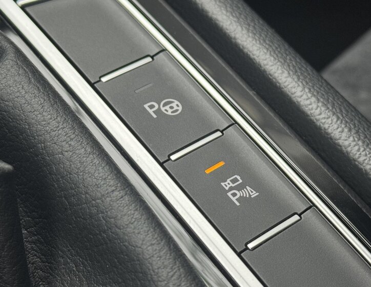 Volkswagen Passat Kombi 1,5 l 110 kw