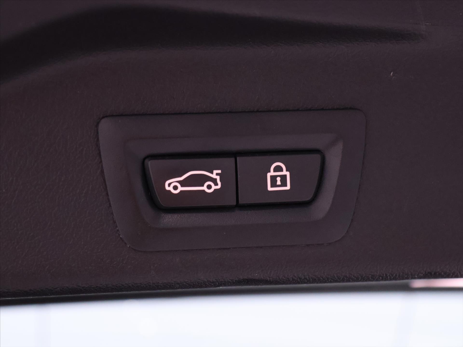 BMW X5 SUV 3,0 l 195 kw